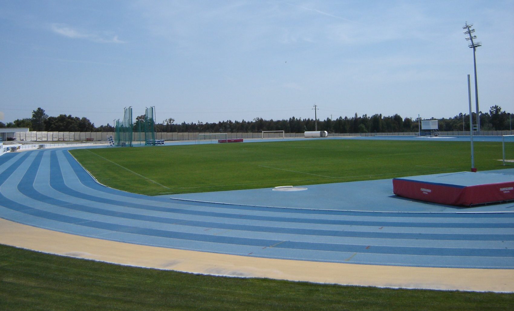 Realizaram-se esta manhã, os campeonatos do Alentejo de Pista, com organização da Associação de Atletismo de Beja, estando as mulheres do distrito em destaque na pista de Vendas Novas.